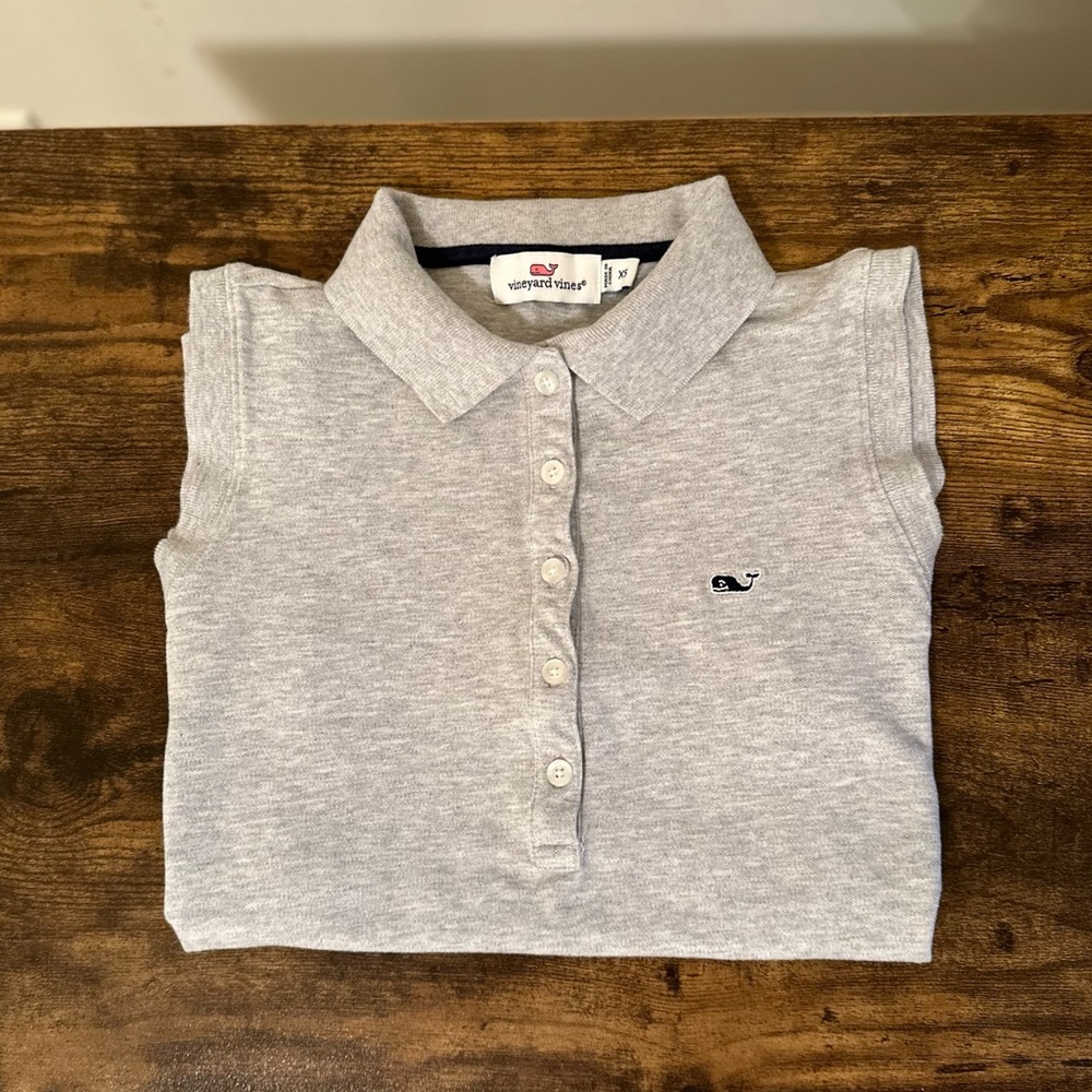 Vineyard Vines Light Gray Sleeveless Button-Down Polo